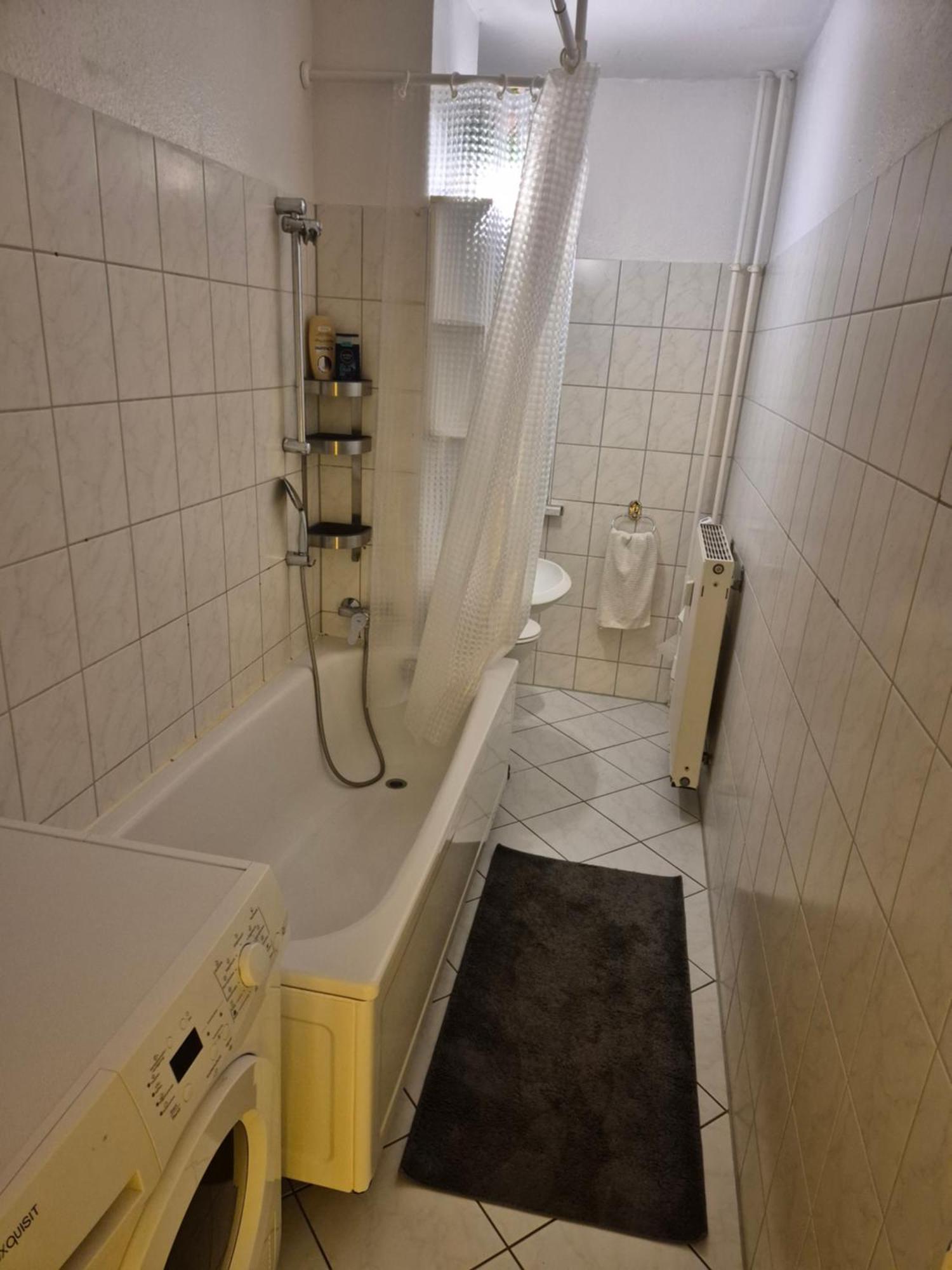Schoene 3 Schlafzimmer Wohnung Mit 4 Dopplbetten Berlin Luaran gambar